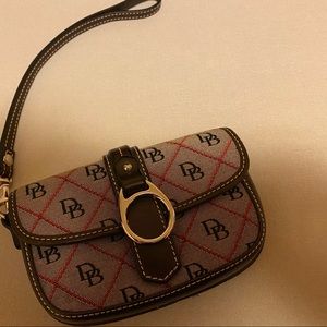 Dooney & Bourke mini clutch - Perfect Gift. Looks brand new!